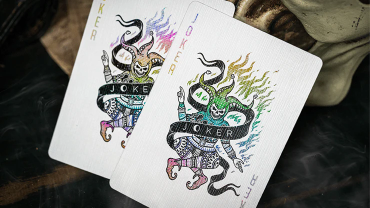 666 Dark Reserves Holographic Foiled Edition Playing Cards Cartamundi - Image 4