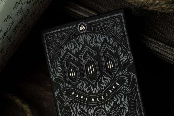 666 Silver Dark Reserve Gilded Playing Cards Cartamundi - Image 5