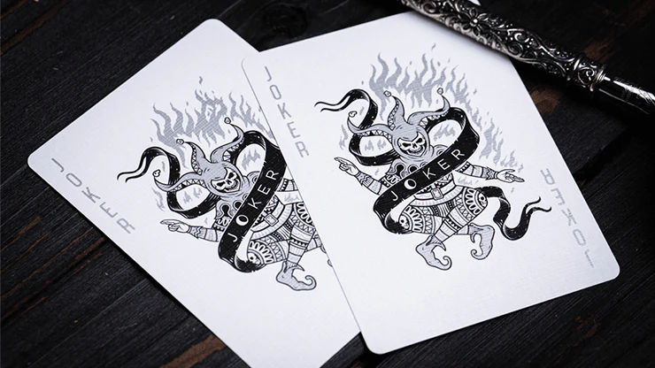 666 Skeletal Silver Playing Cards Cartamundi - Image 4