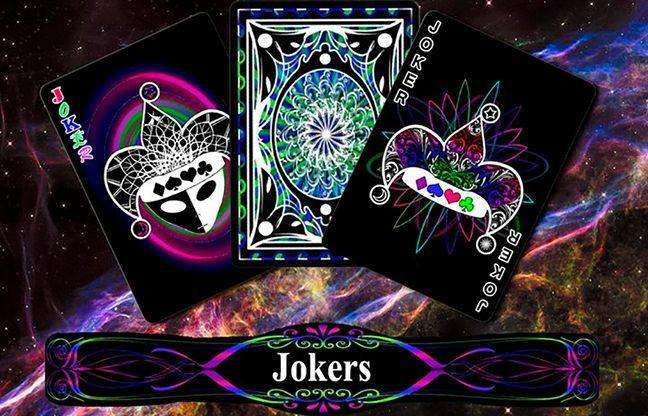 A-GLO Bicycle Playing Cards - Blue & Red - Image 4