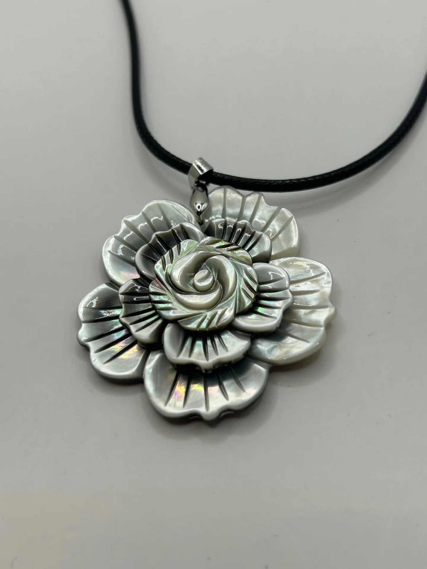 Abalone Shell Necklace - Image 3