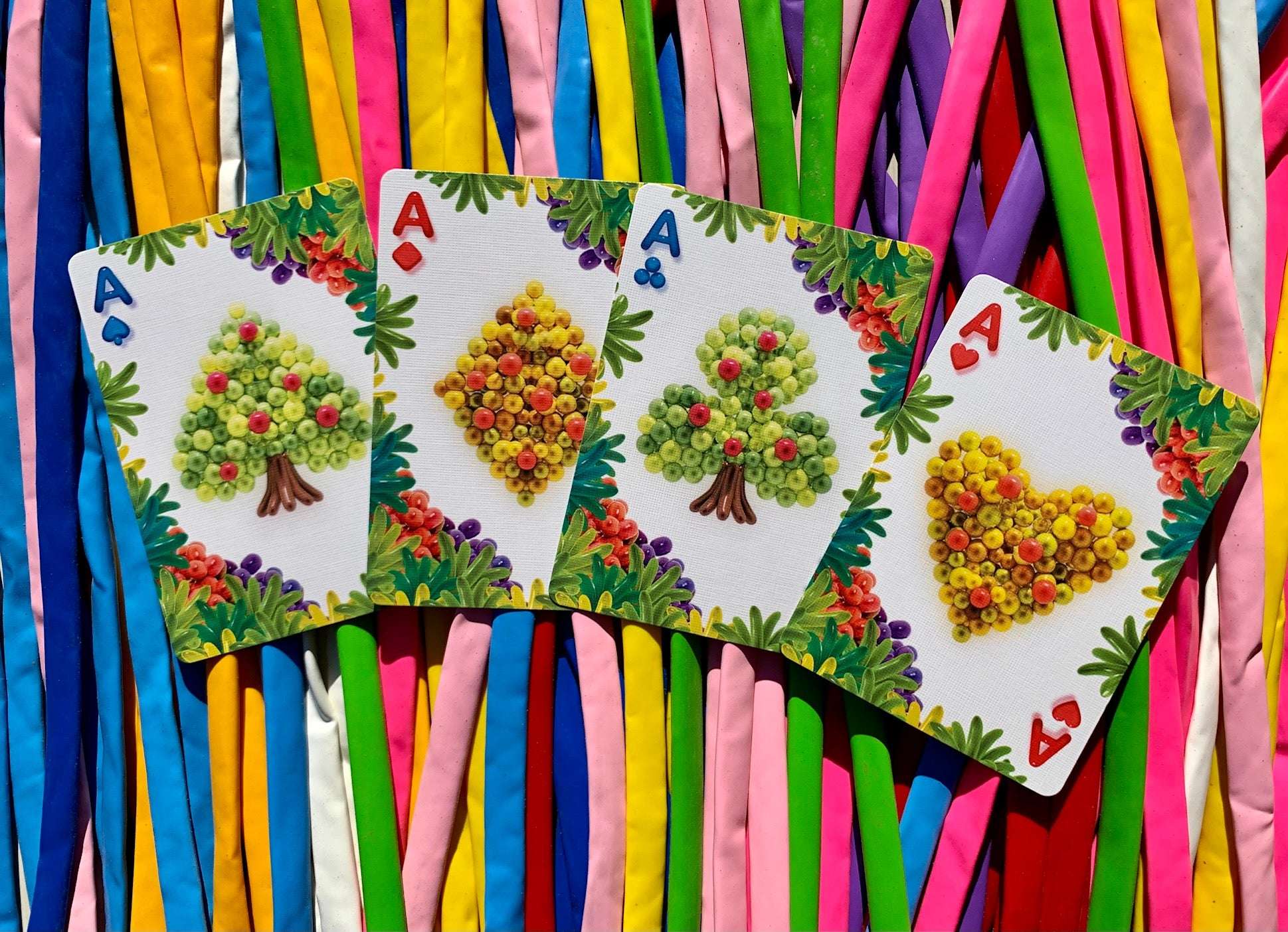 Balloon Jungle Stripper Bicycle Playing Cards - Image 6