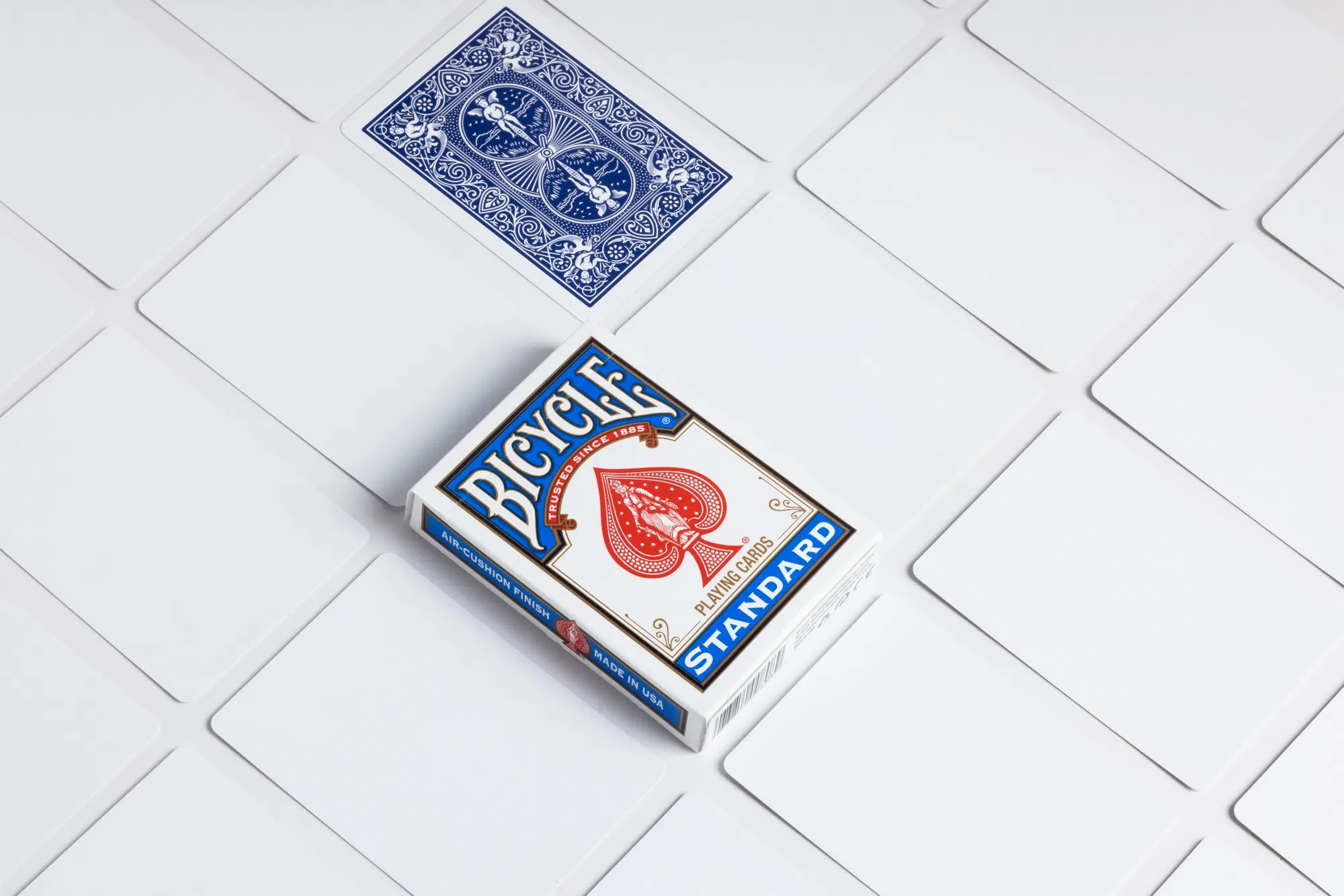 Blue Rider Back Blank Face Cards - 56 Card Deck for Magic Tricks - Image 4