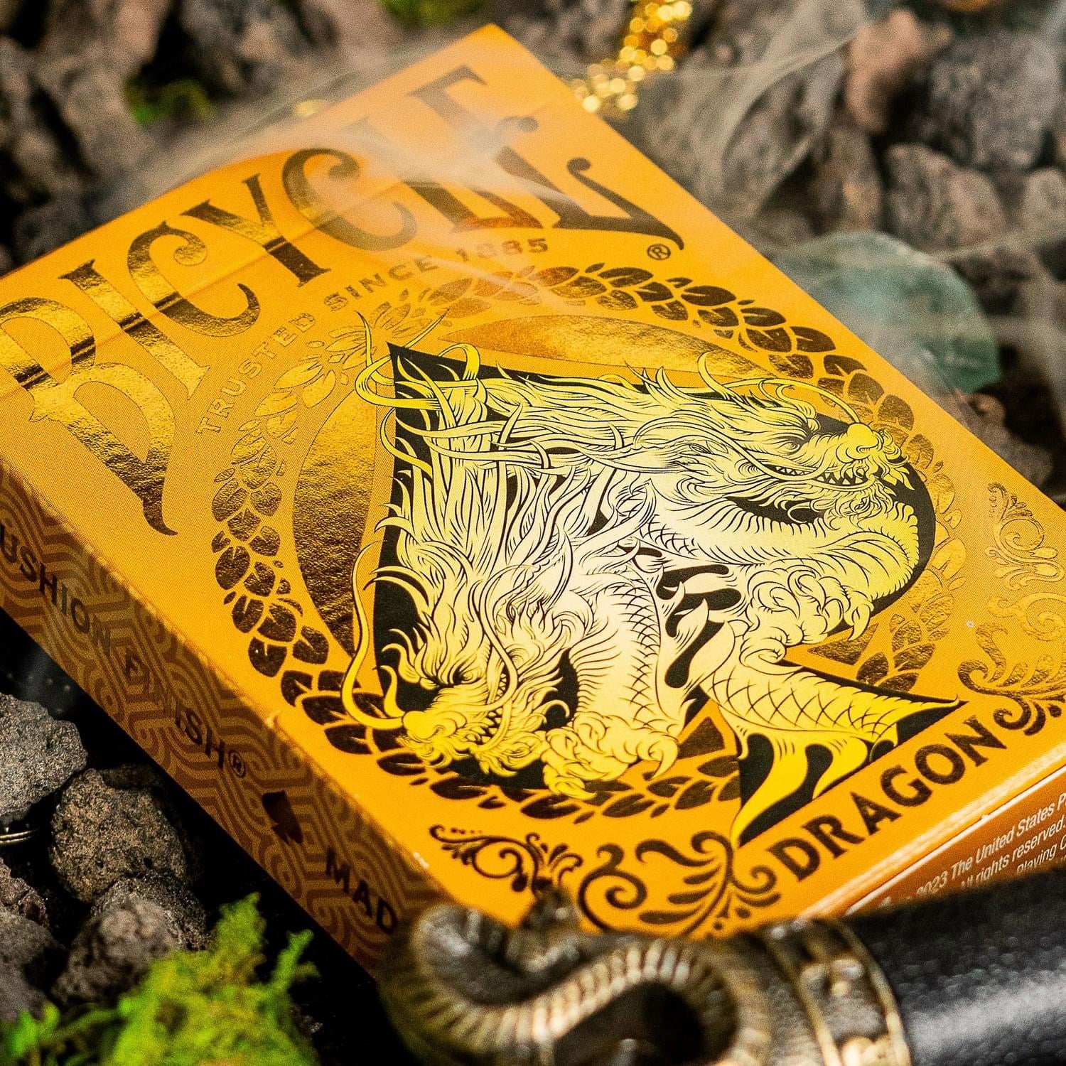 Bicycle Dragon 2024 Bundle - Tap Into the Courage and Confidence of the Dragon - Image 7