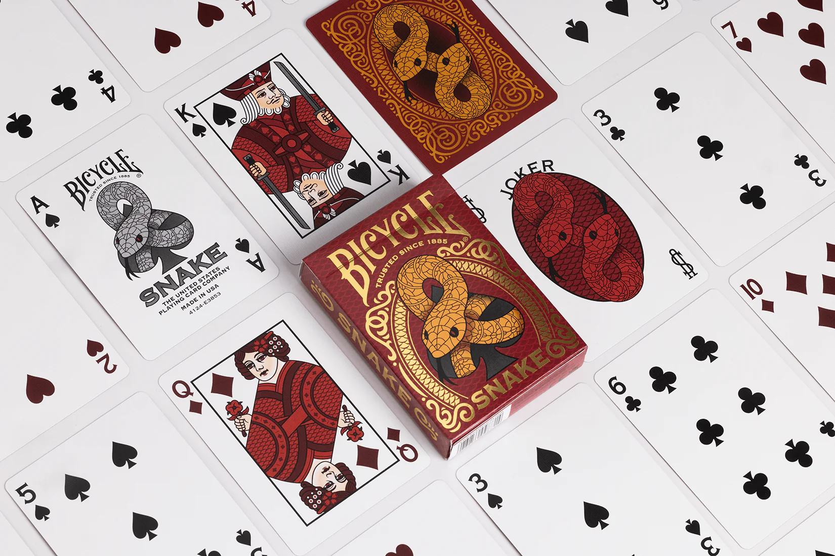 Bicycle Year of the Snake Playing Cards – Celebrate the Guiding Wisdom - Image 6