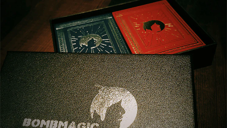 Bomber Collector's 2 Deck Set Blue & Red Playing Cards - Image 5