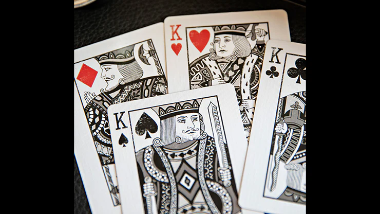 BosKarta HH Gilded Playing Cards LPCC - Image 3