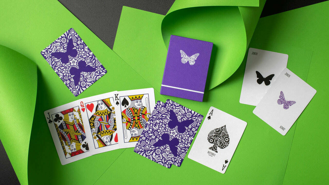 Butterfly Royal Purple Playing Cards Cartamundi - Image 6