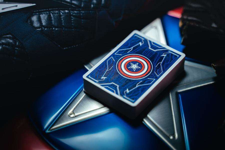 Captain America Deluxe Playing Cards USPCC - Image 12