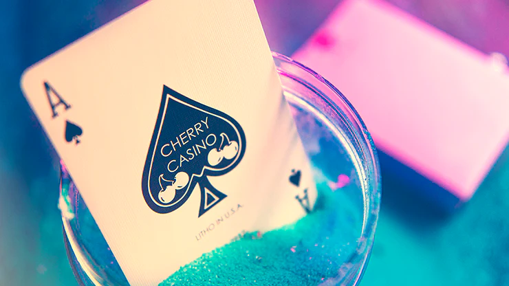 Limited Edition Cherry Casino House Deck - Flamingo Pink Playing Cards: Las Vegas Glamour - Image 6