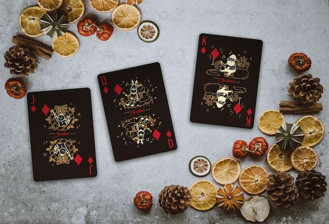 Christmas Bicycle Playing Cards - Image 3