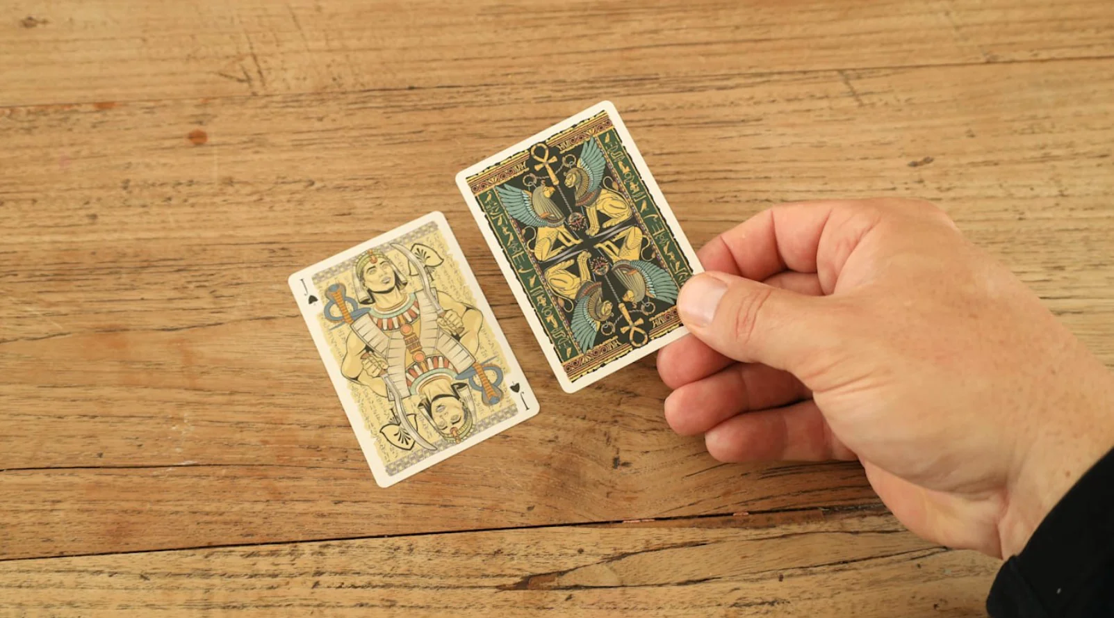 Chronicles Egypt: Exclusive Gilded Decks with Matching Numbered Seals - Image 8
