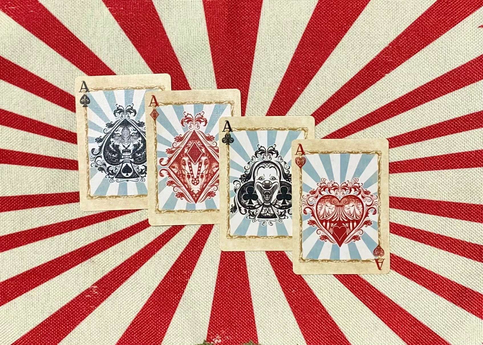 Circus Gilded Bicycle Playing Cards - Image 9