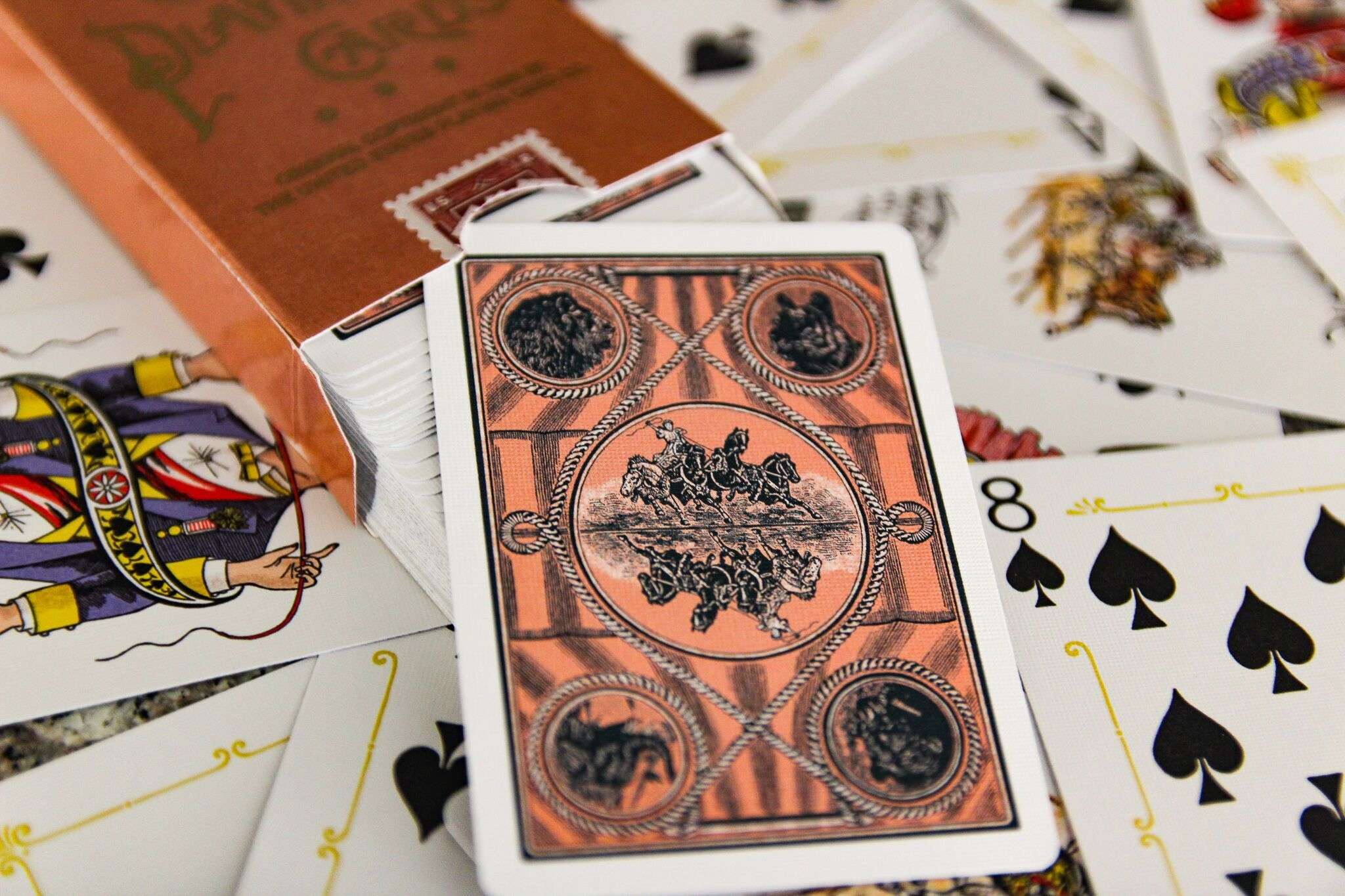 Circus Reproduction Gilded Playing Cards USPCC - Image 7