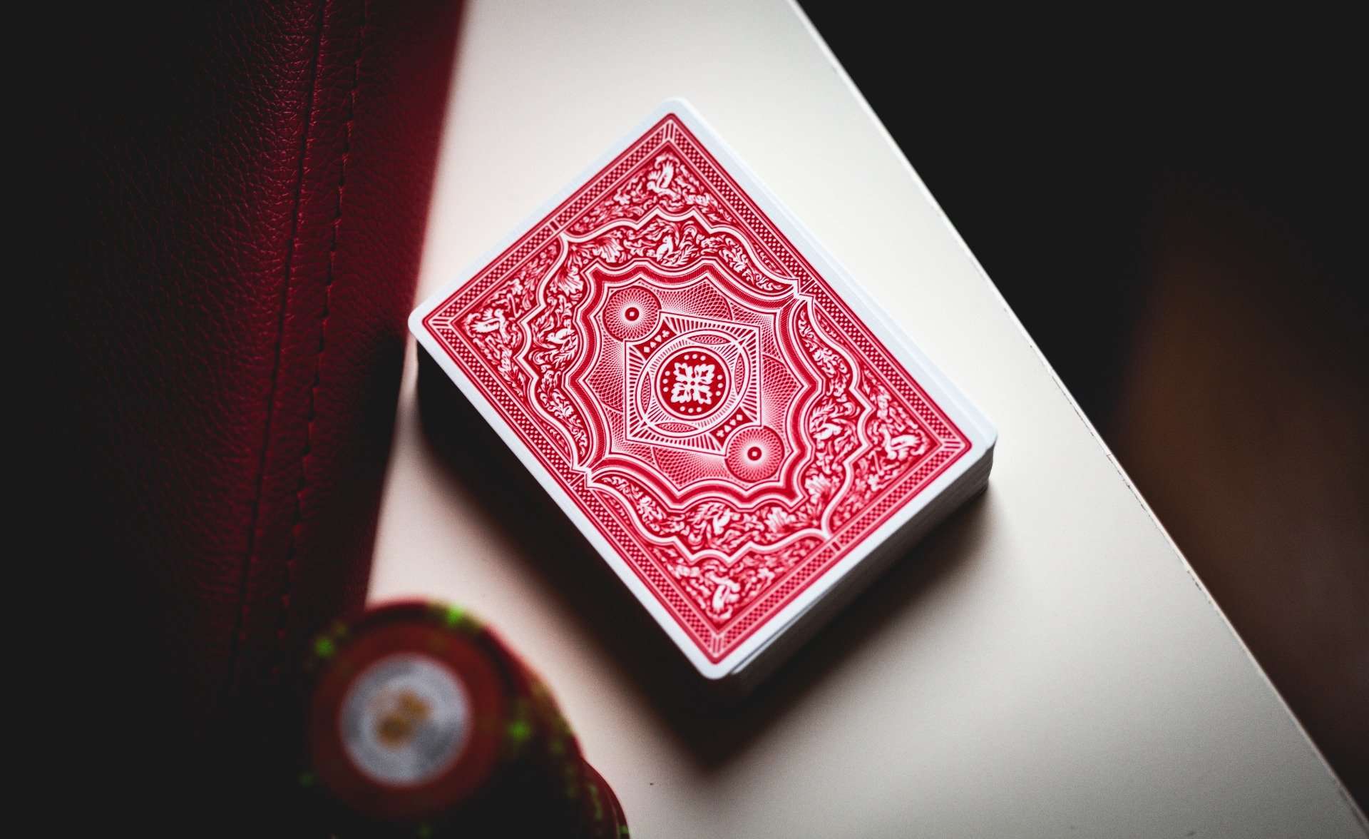 Cohort Red v2 Marked Playing Cards Cartamundi - Image 5