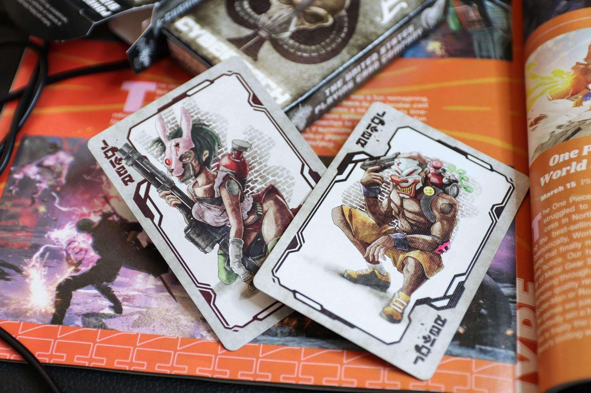 Cybertech Silver Gilded Bicycle Playing Cards - Image 3