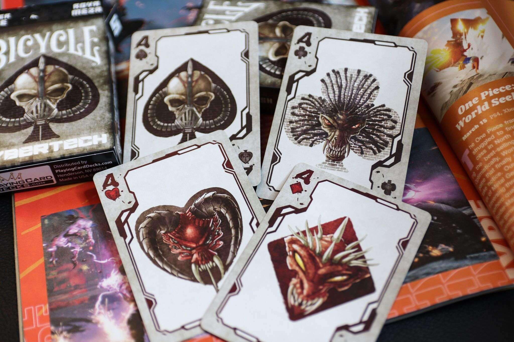 Cybertech Silver Gilded Bicycle Playing Cards - Image 4