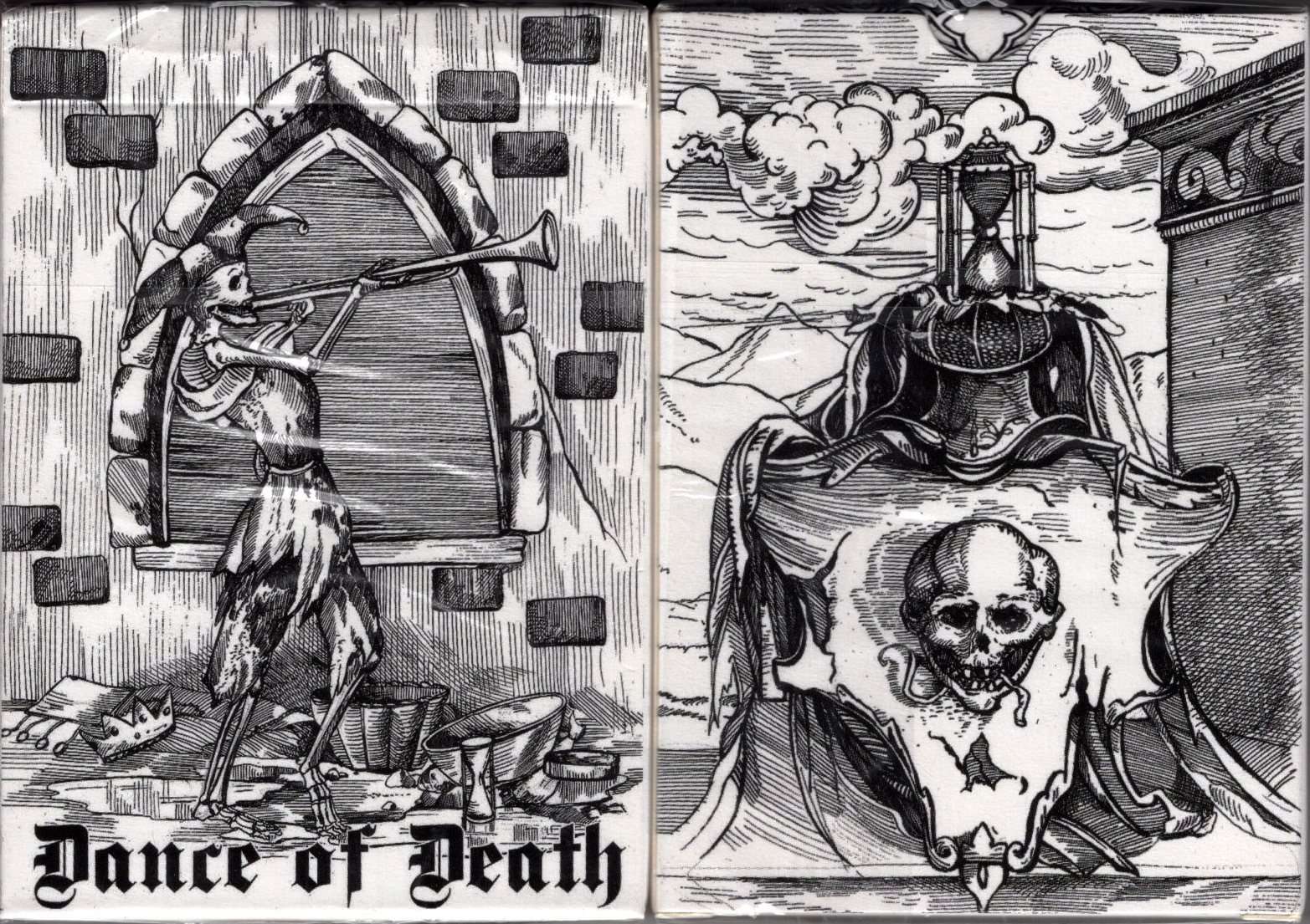 Dance of Death v3 Playing Cards Cartamundi
