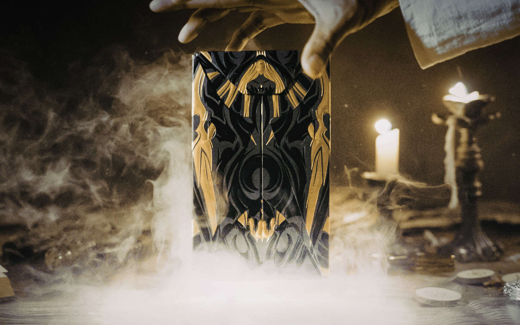 Demon Gigantic Playing Cards - Image 11