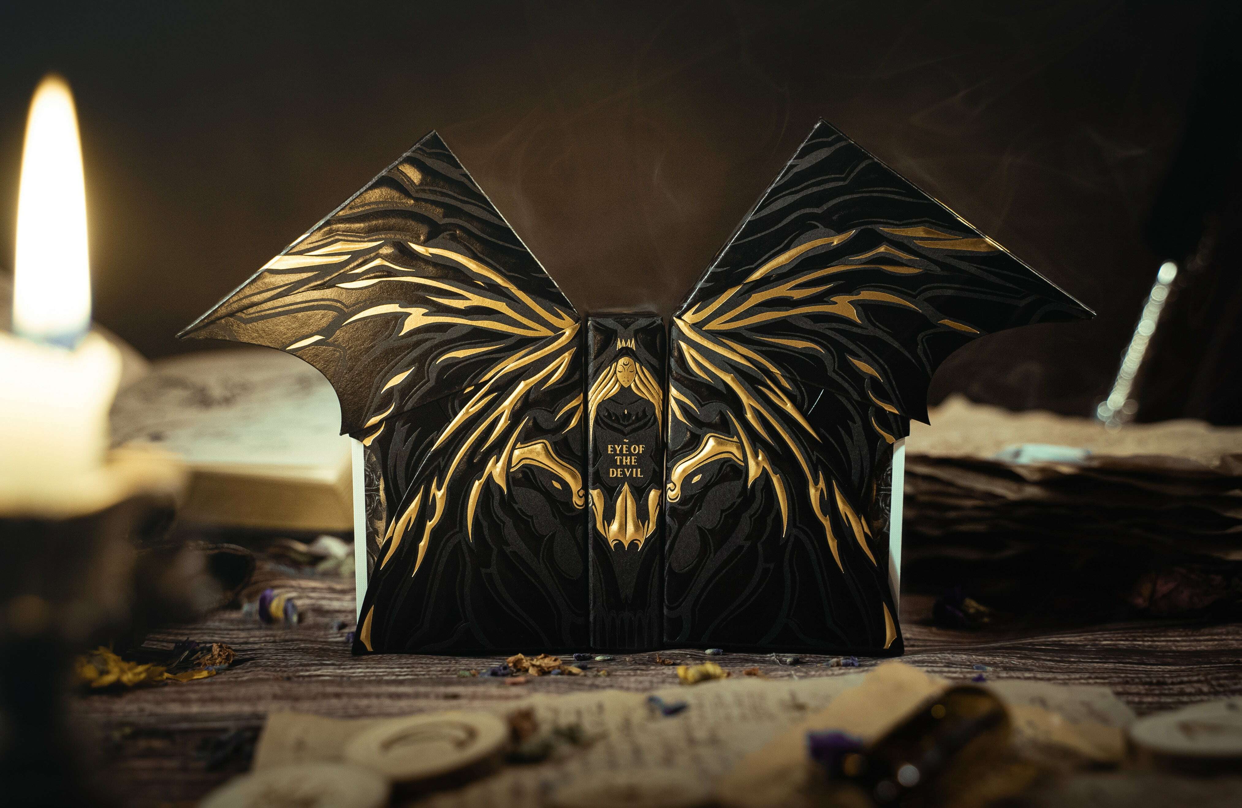 Demon Gigantic Playing Cards - Image 4