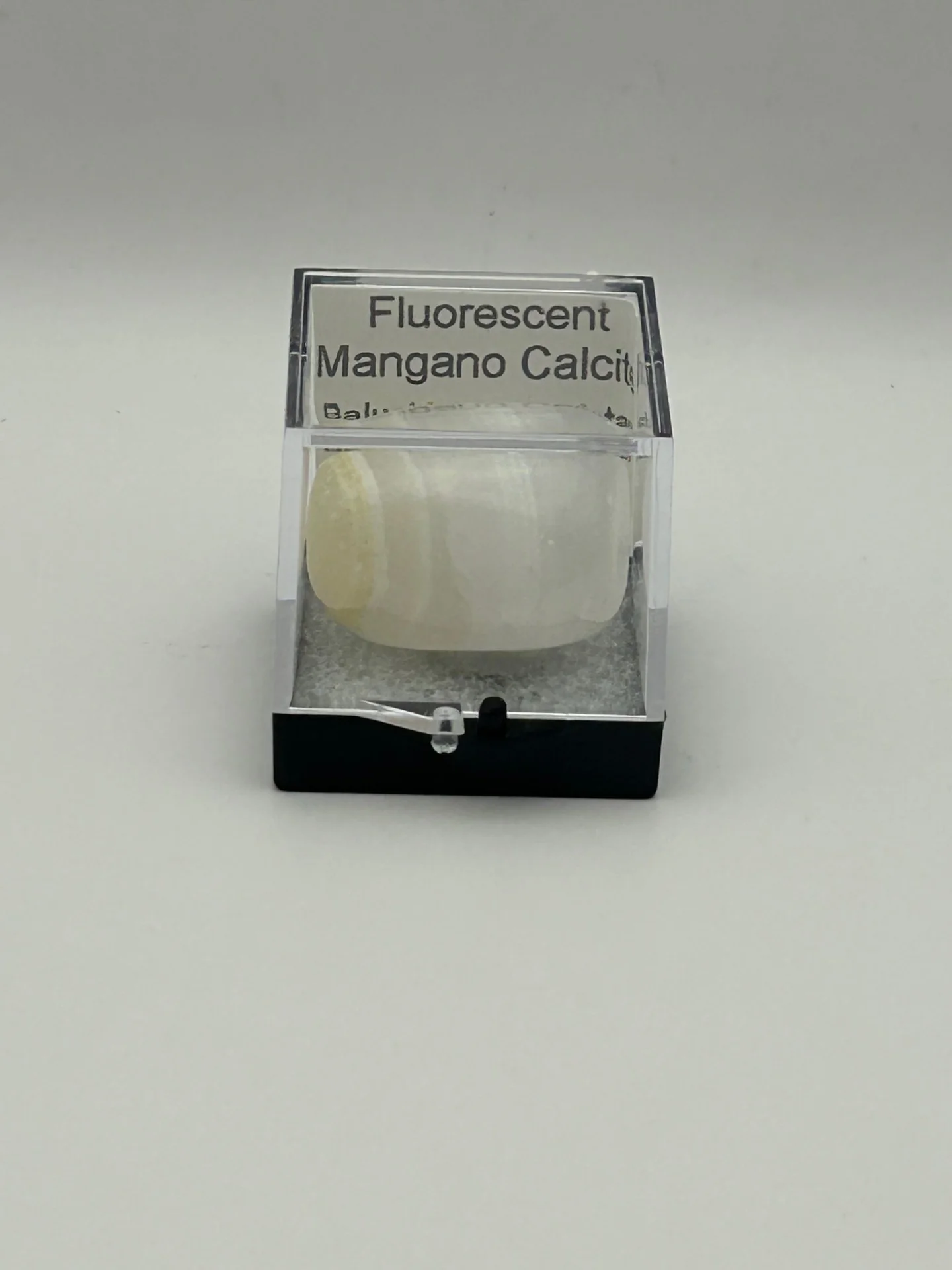 Fluorescent Mango Calcite - Image 4
