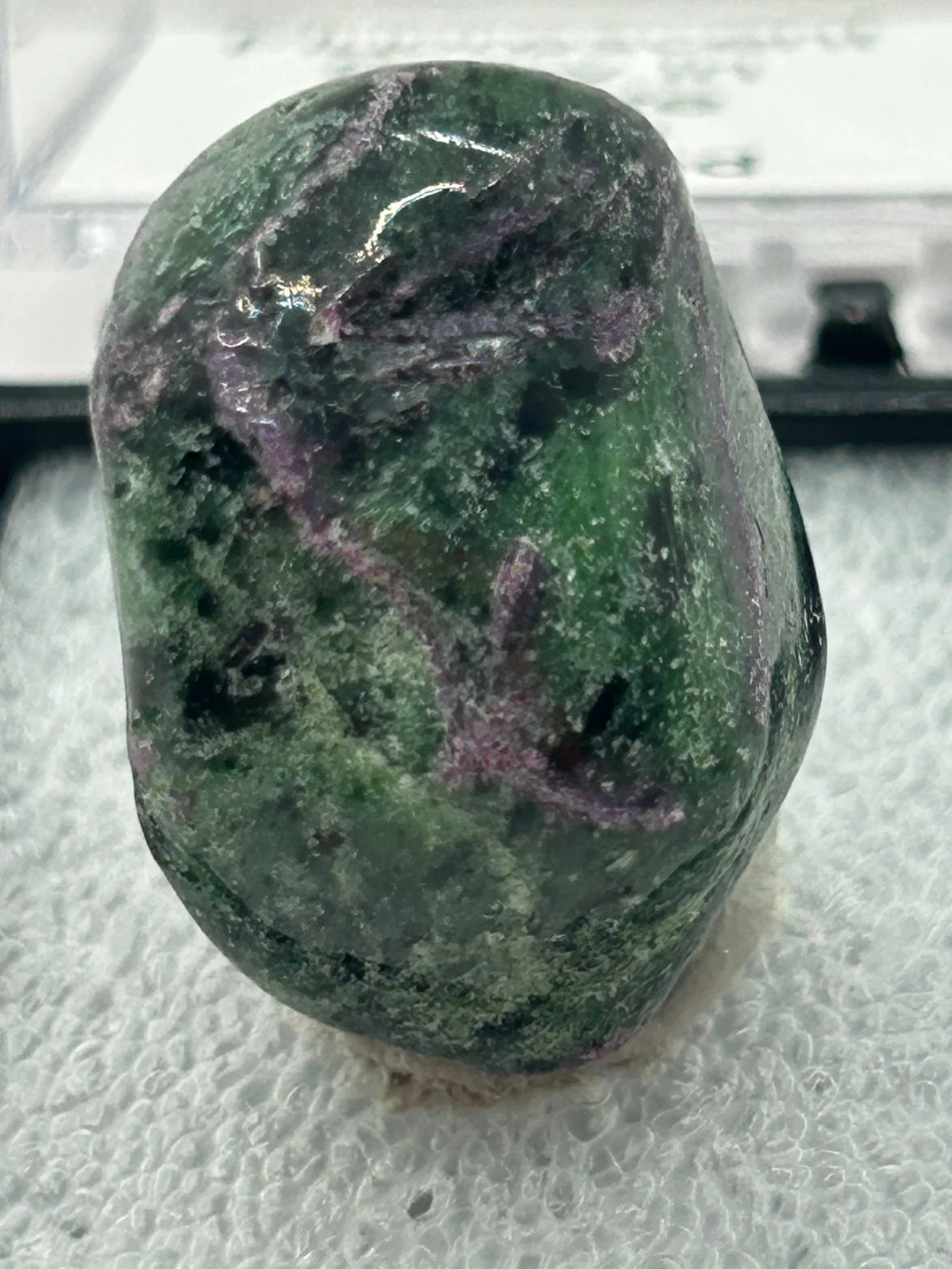 Fluorescent Ruby in Zoisite - Image 7