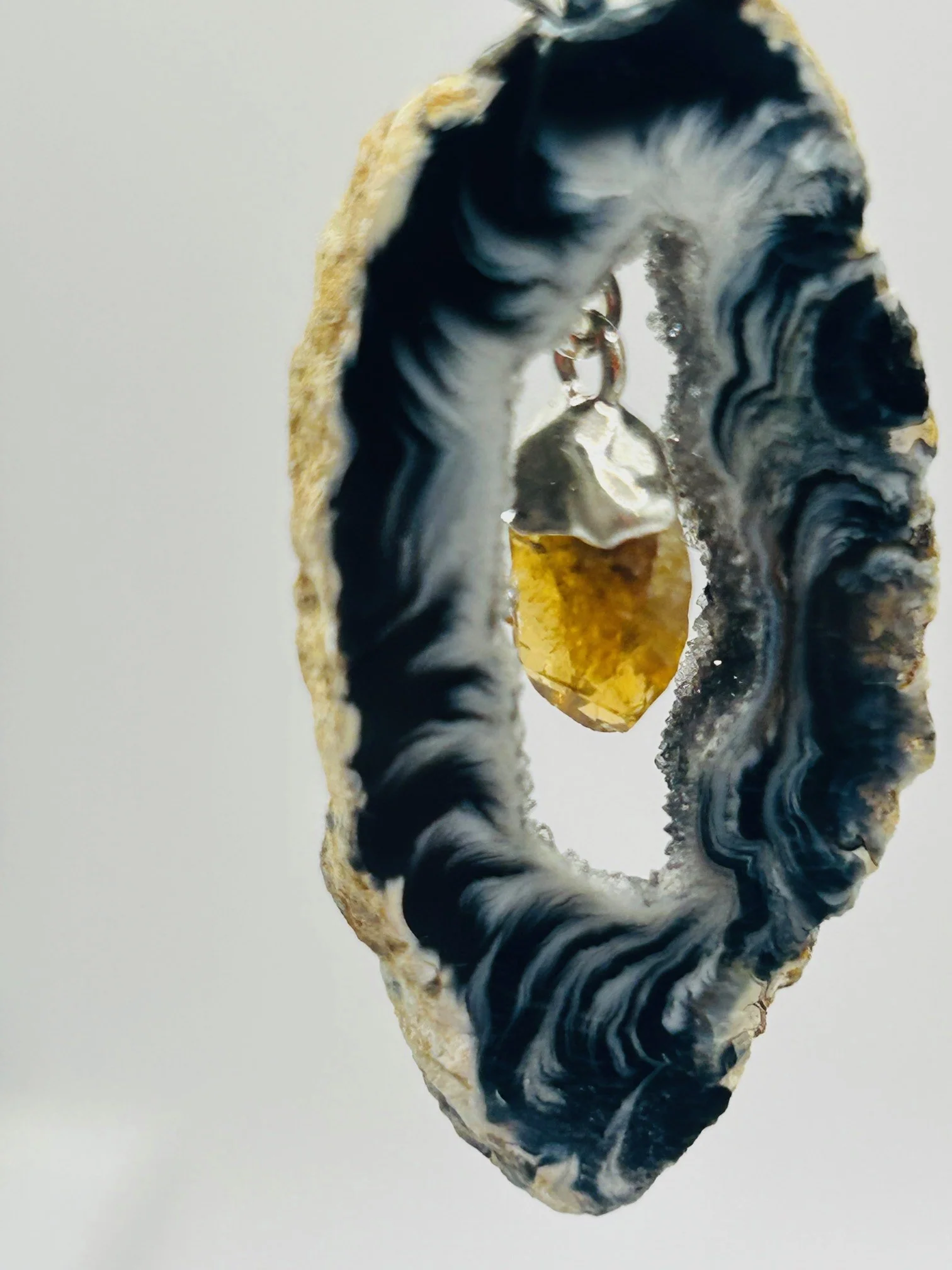 Geode Agate Necklace with Citrine - Image 3