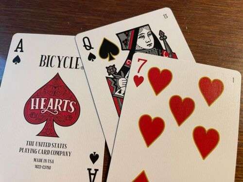 Hearts Bicycle Playing Cards - Twists and Turns Await! - Image 4