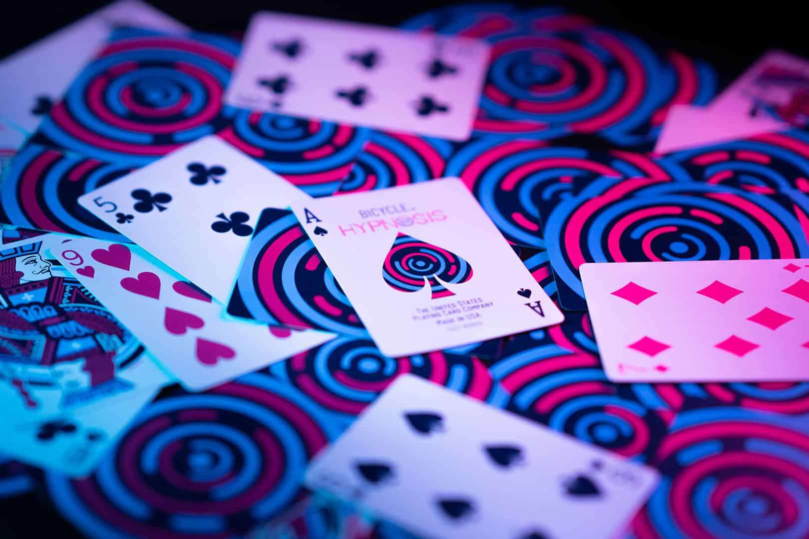 Hypnosis v2 Bicycle Playing Cards - Image 3