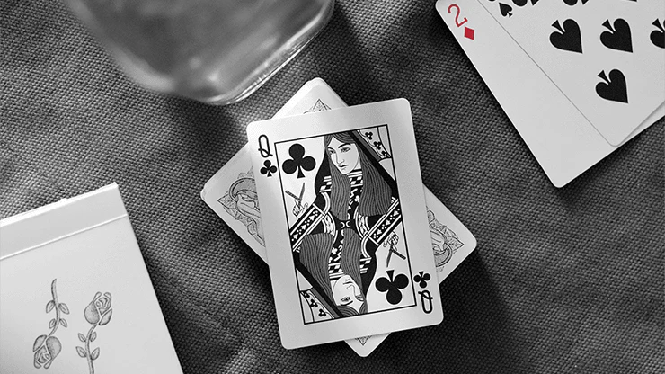 Innocence Playing Cards USPCC - Image 2