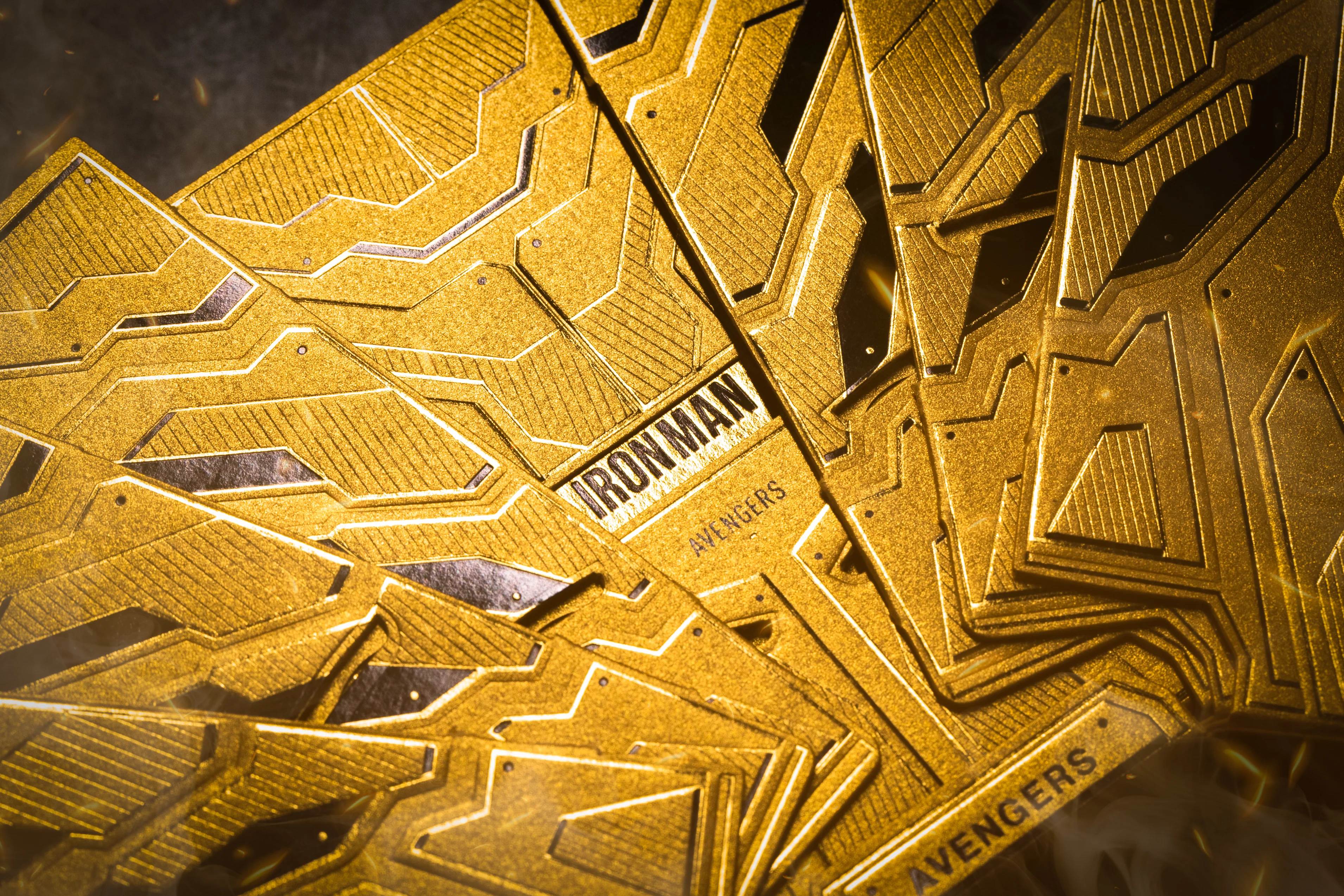 Iron Man Mark 21 Gold Playing Cards - Image 7