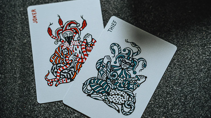 JT Crown Blue Playing Cards by Joker and the Thief - Image 3