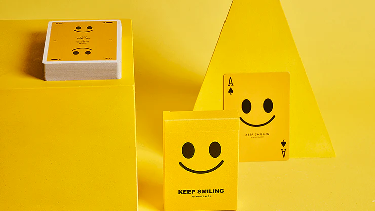 Keep Smiling Yellow v2 Playing Cards MPC - Image 2