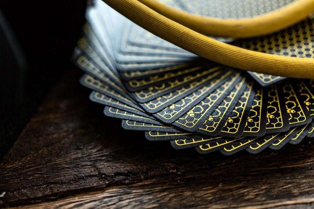 Killer Bee Reloads (No Box) Playing Cards Cartamundi - Image 7