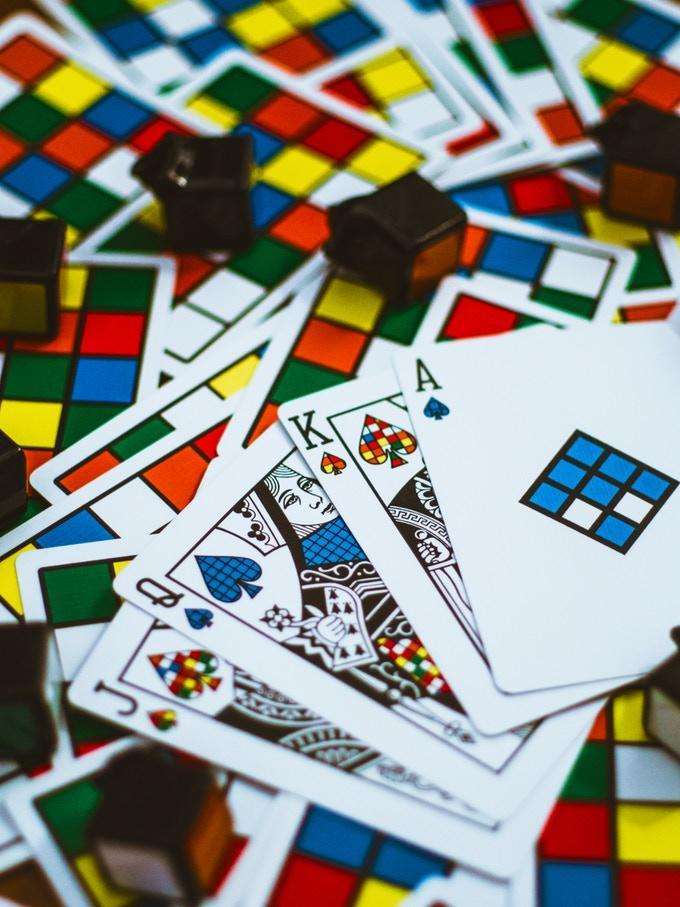 Kubik Marked Playing Cards Cartamundi - Image 3