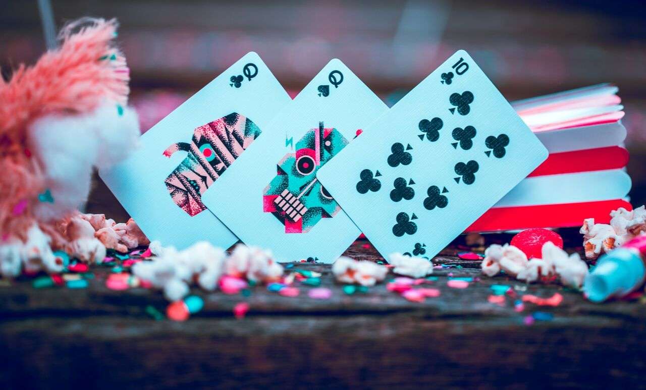 Little Deck of Horrors Playing Cards Cartamundi - Image 3