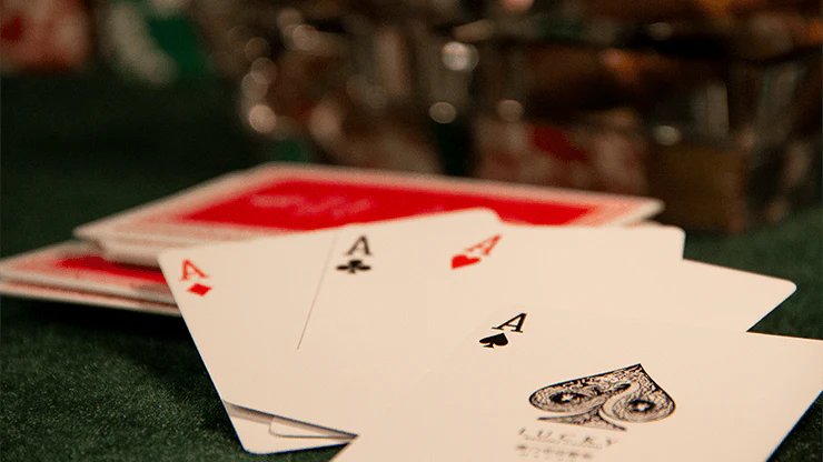 Lucky Casino Marked Playing Cards USPCC - Image 4