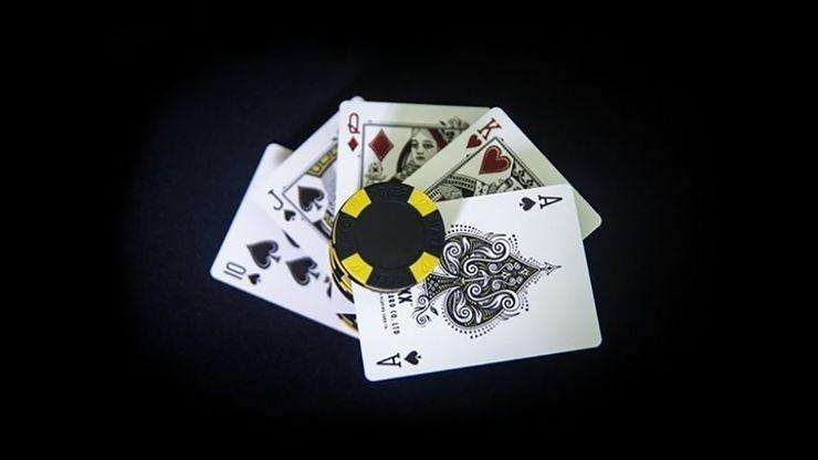 Luxx Shadow Gold v2 Playing Cards LPCC - Image 8