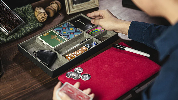 Magician's Organizer with Close-Up Pad & Carry Bag - Image 3