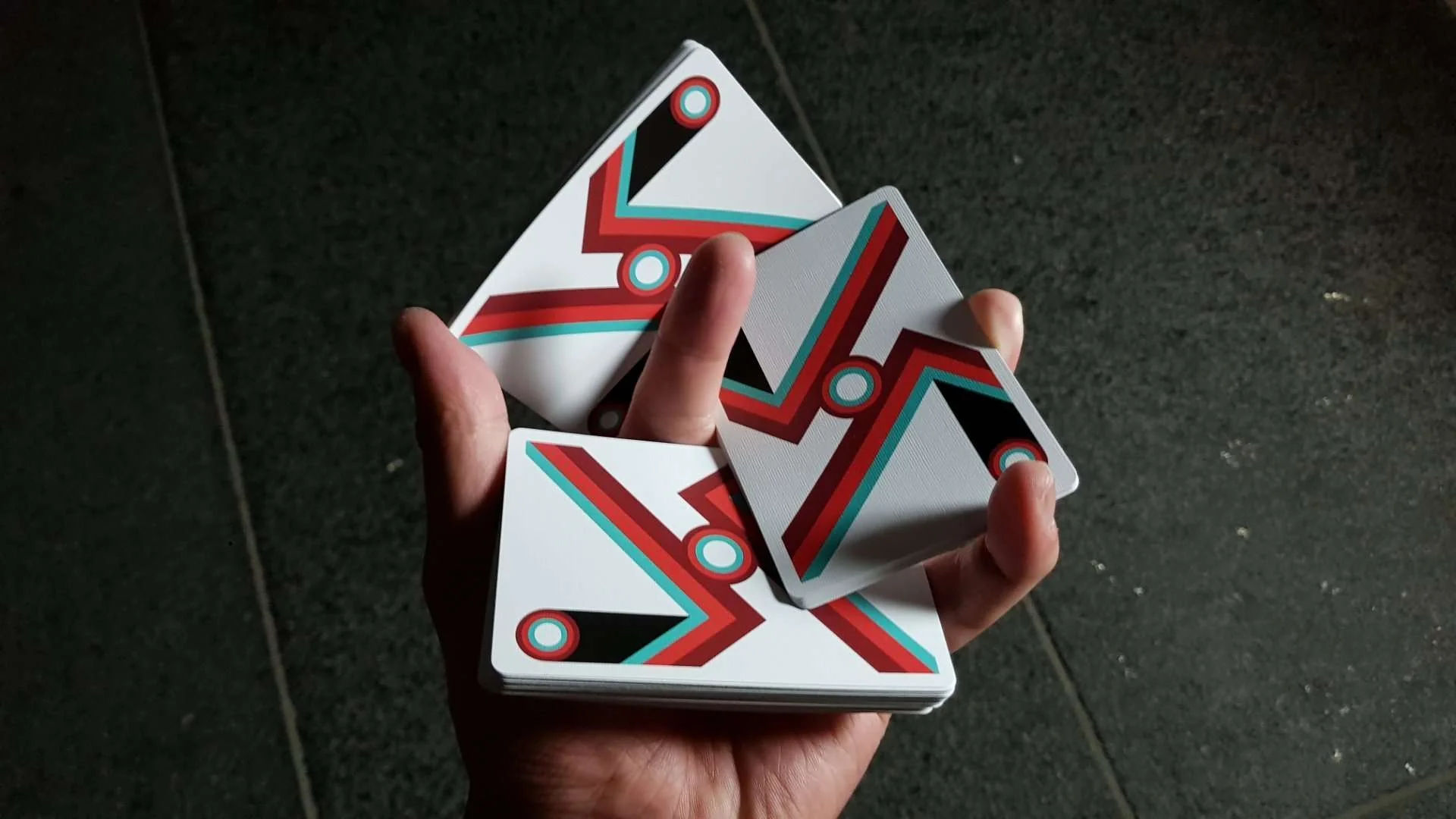 Neon Line Playing Cards USPCC - Image 2