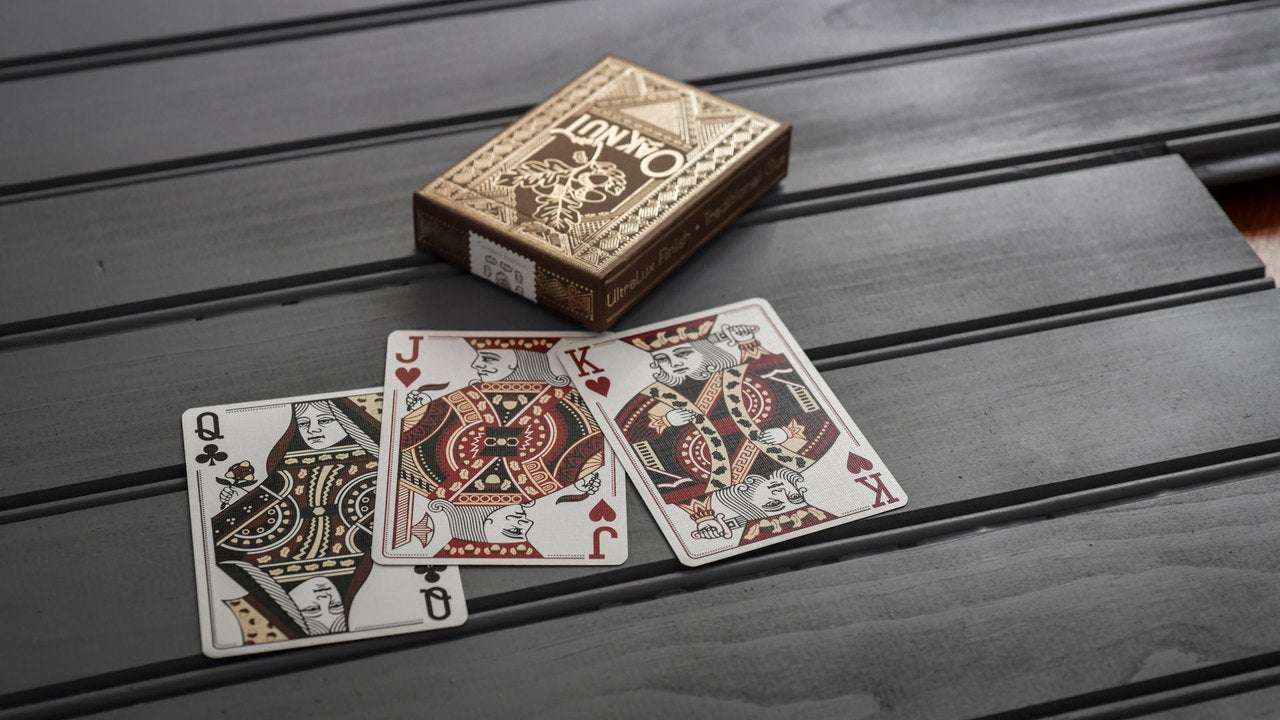 Oaknut Playing Cards Luxury 2 Deck Set - Image 3
