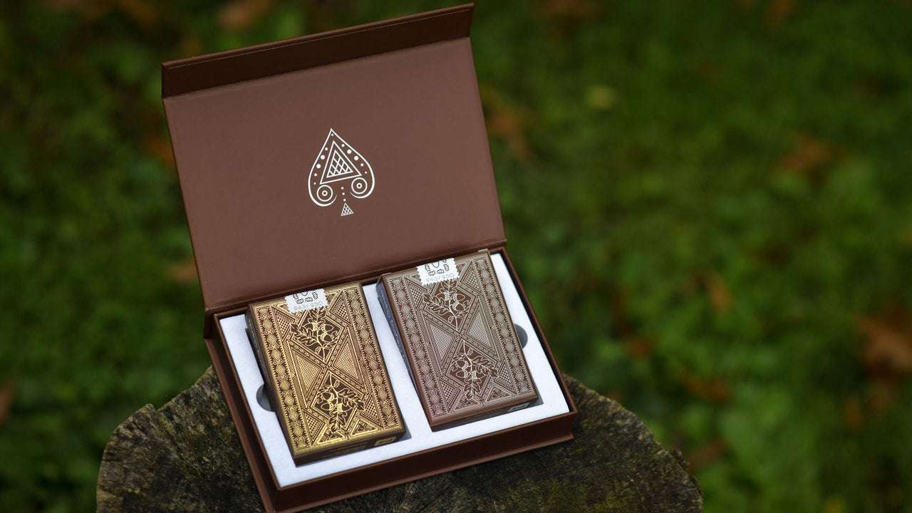 Oaknut Playing Cards Luxury 2 Deck Set - Image 8