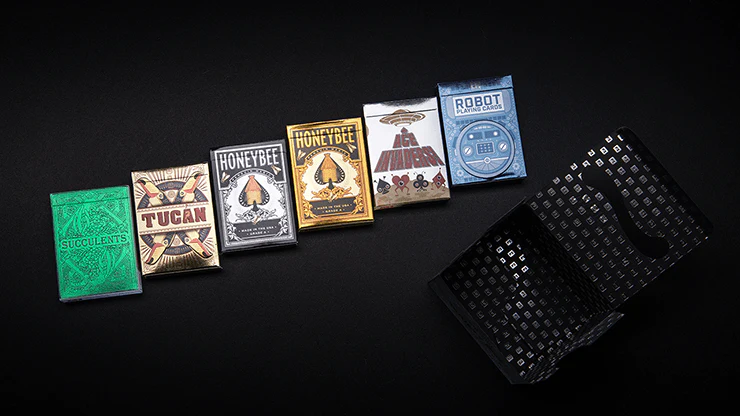 Penguin 2021 Luxury Variety Box Set - Image 5