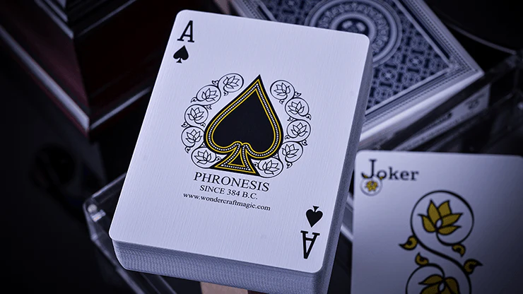 Phronesis Classic Marked Playing Cards Cartamundi - Image 4