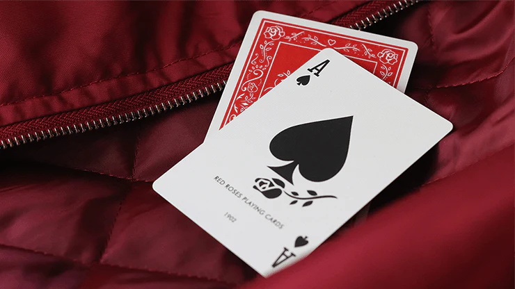 Red Roses Playing Cards USPCC - Image 4