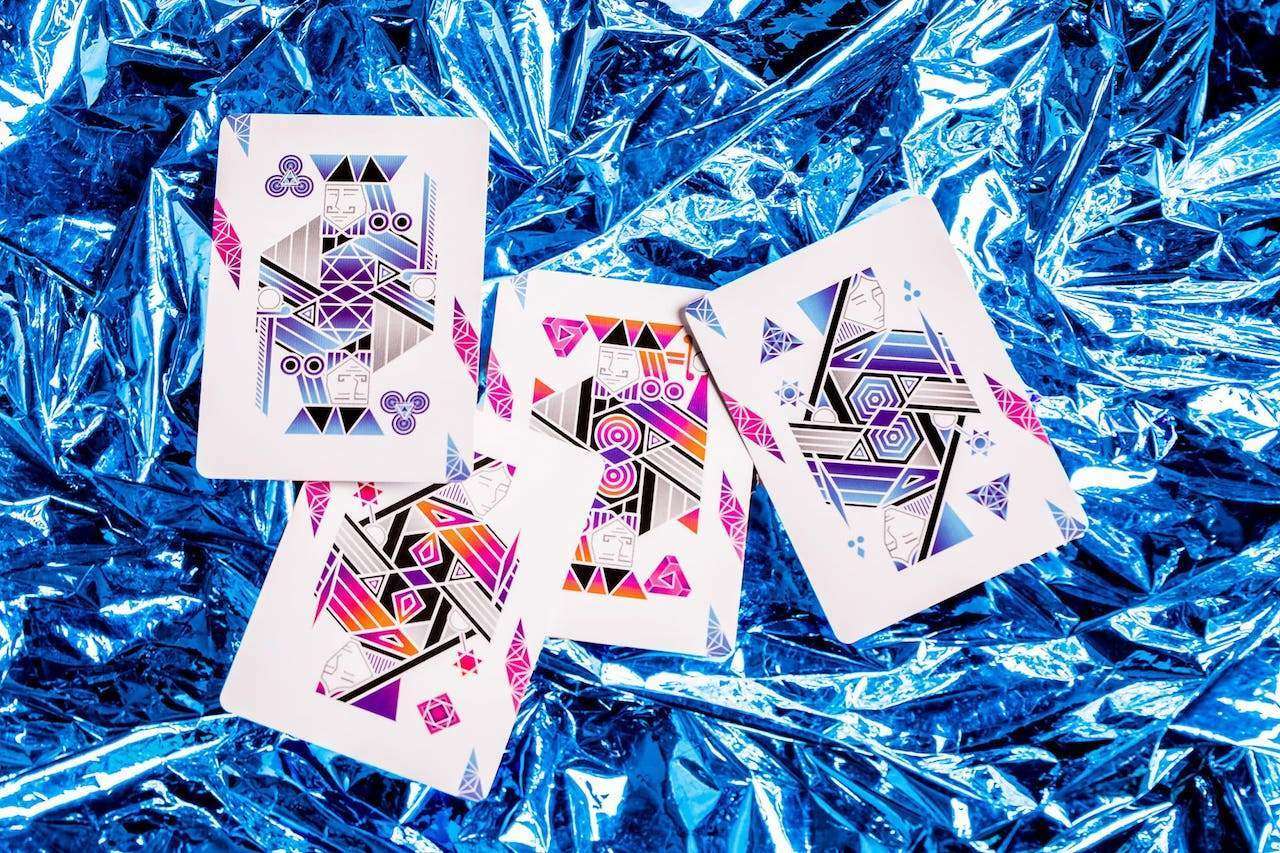 Refraction Playing Cards USPCC - Image 2