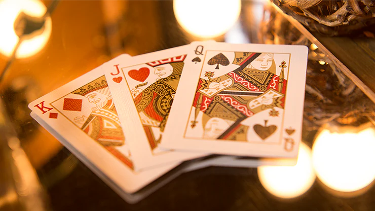 Regalia Shin Lim v1 Playing Cards Cartamundi - Image 4