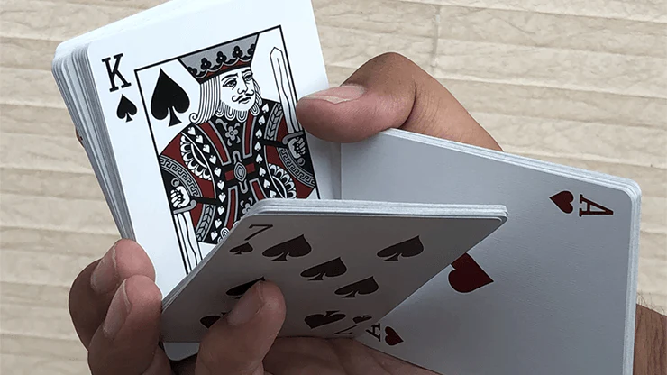 Ring Playing Cards USPCC - Image 4