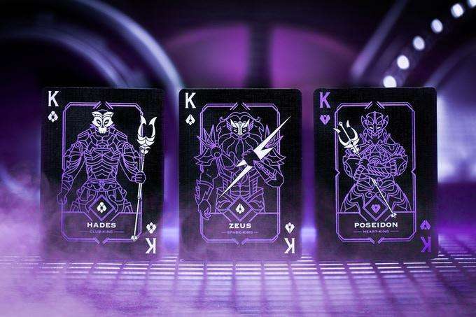 Shield Deluxe 2 Deck Set (Classic & Deluxe) Playing Cards USPCC - Image 4