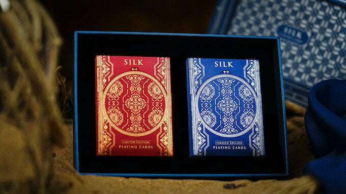 Silk Playing Cards Classic Boxset - Image 6